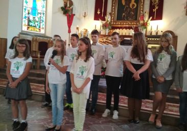 Występ artystyczny w Publicznej Szkole Podstawowej w Studziankach_1